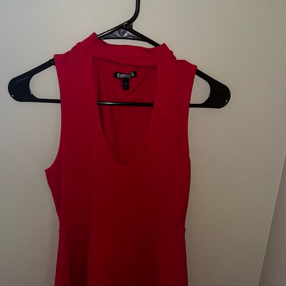 Express Red Fit & Flare Choker V Neck Stretchy Soft Flattering Dress Size Small - Picture 5 of 8